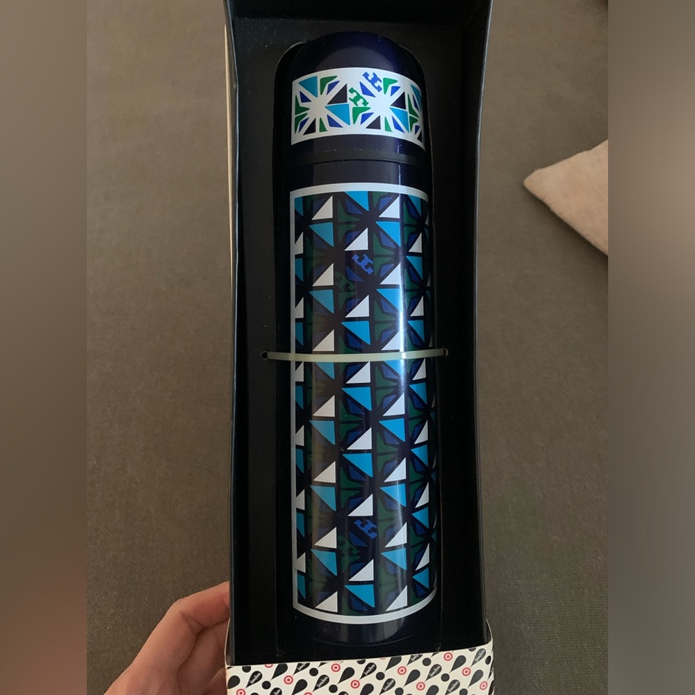 NWT: Tory Burch Vacuum-Sealed Flask 17oz.